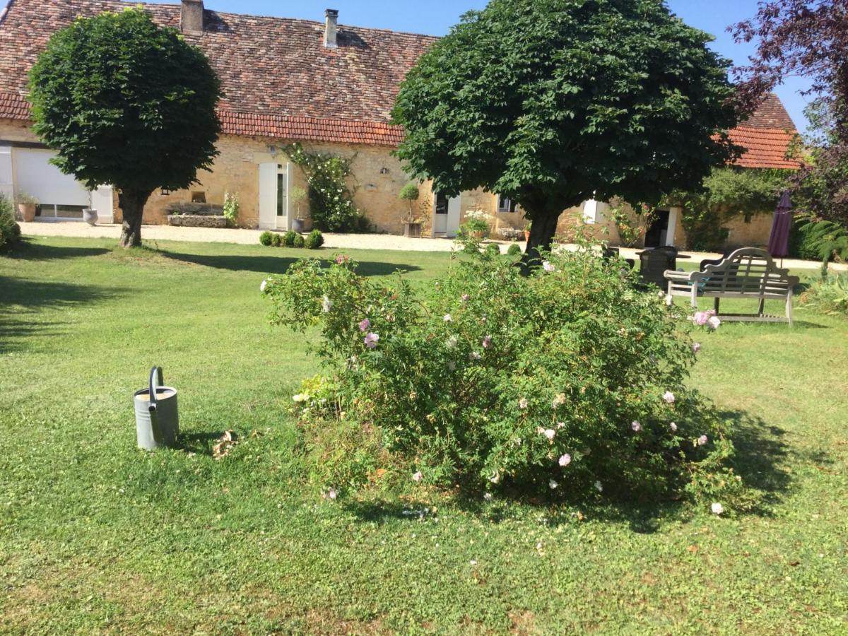 Clos De Bartinquie Bed & Breakfast Lalinde Exterior photo