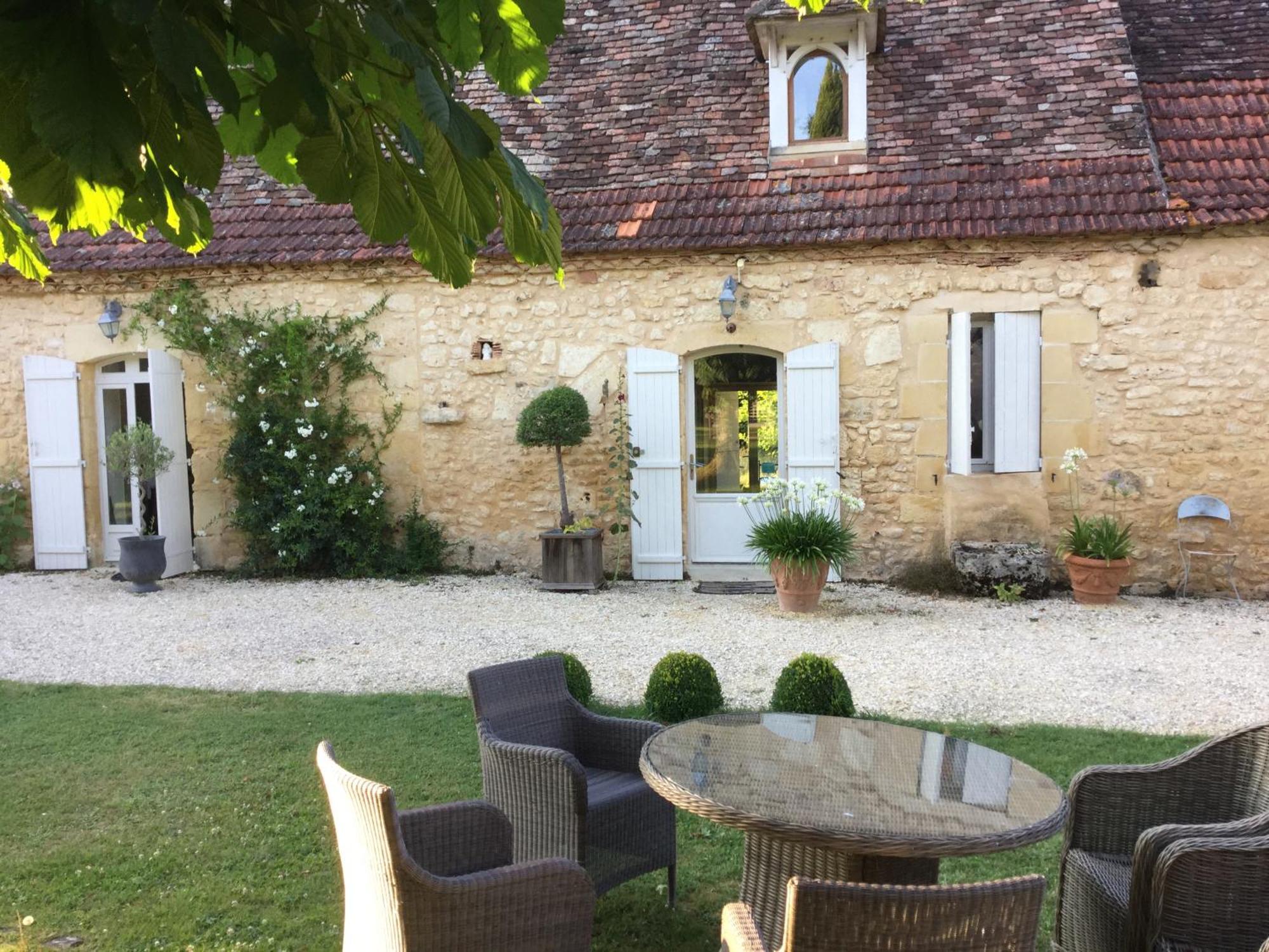 Clos De Bartinquie Bed & Breakfast Lalinde Exterior photo