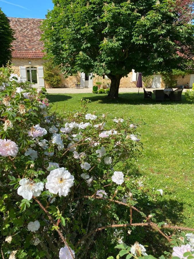 Clos De Bartinquie Bed & Breakfast Lalinde Exterior photo